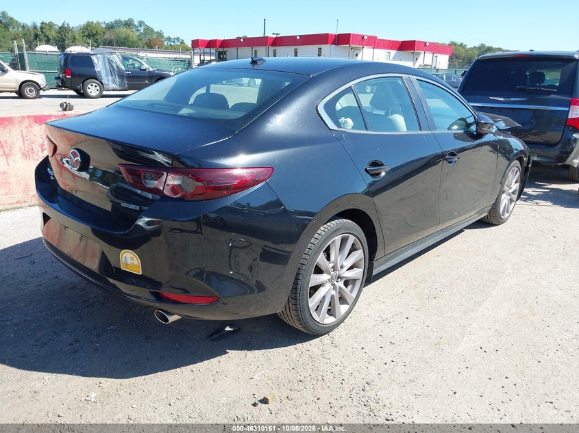 MAZDA MAZDA3 - zdjęcie 4