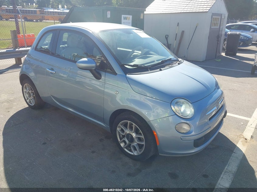 2013 FIAT 500 POP
