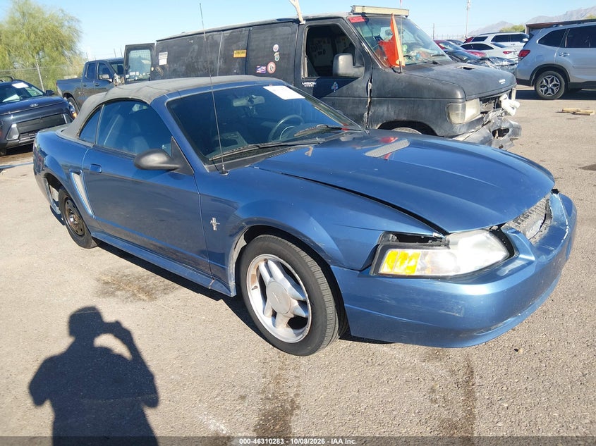 FORD MUSTANG 2000 VIN 1FAFP4449YF266531