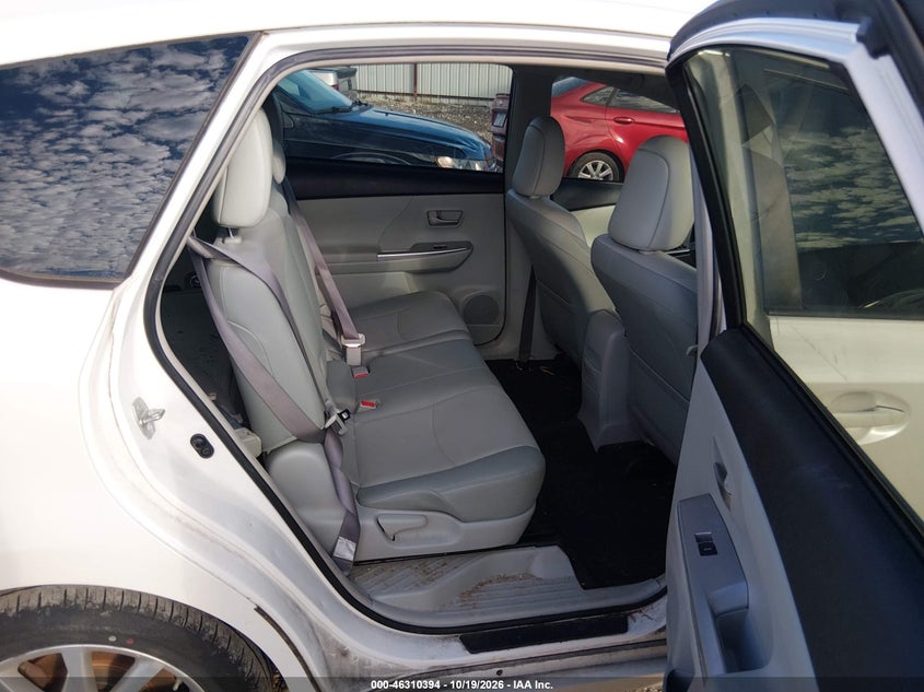 TOYOTA PRIUS V 2014 VIN JTDZN3EU2E3311795
