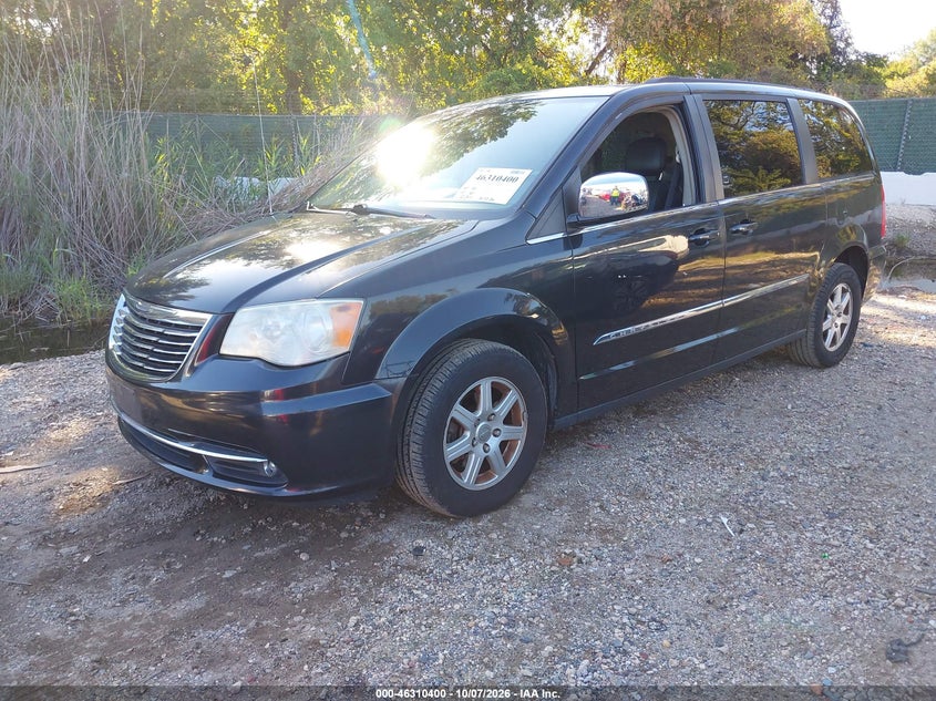 2011 CHRYSLER TOWN & COUNTRY TOURING-L · Фото 2