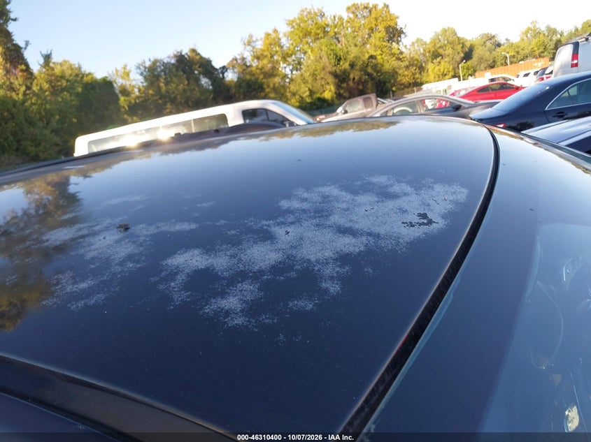 2011 CHRYSLER TOWN & COUNTRY TOURING-L · Фото 6
