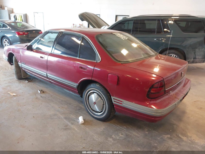 OLDSMOBILE 88 1992 VIN 1G3HN53L5NH374684