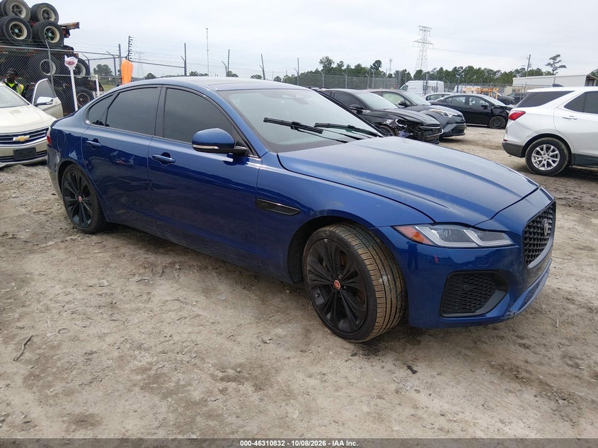 Vin: sajbg4fx4pcy93204, lot: 46811031, jaguar xf se p250 rwd automatic 2023 img_1