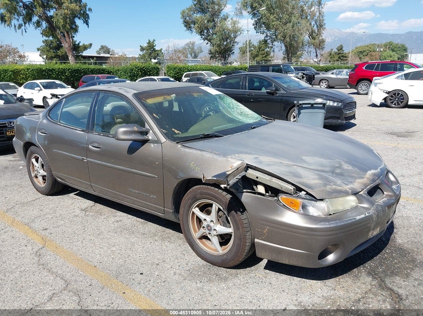 2003 PONTIAC GRAND PRIX SE