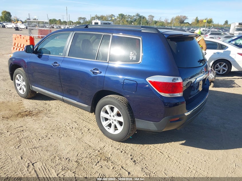 Vin: 5tdbk3eh8ds253735, lot: 46811182, toyota highlander se v6 20133