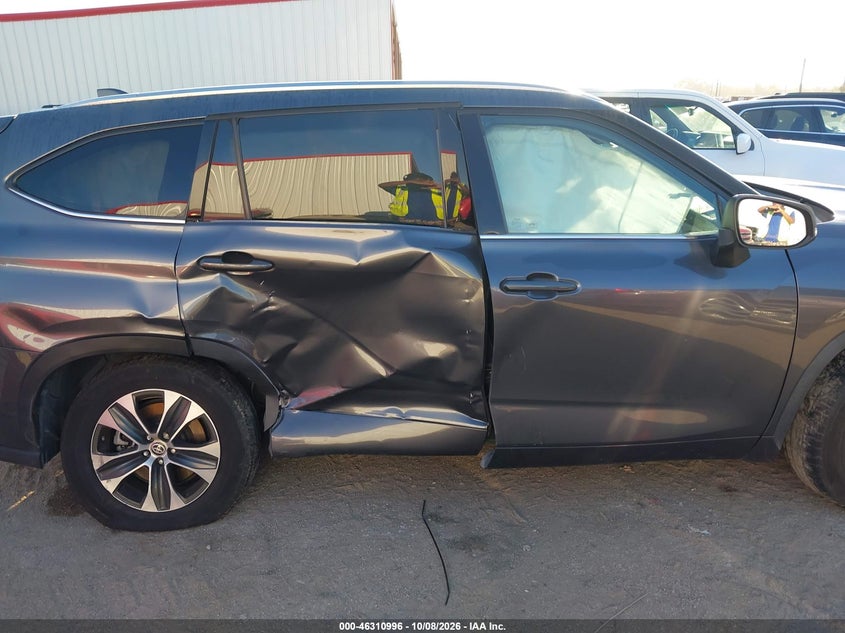 TOYOTA HIGHLANDER - zdjęcie 6