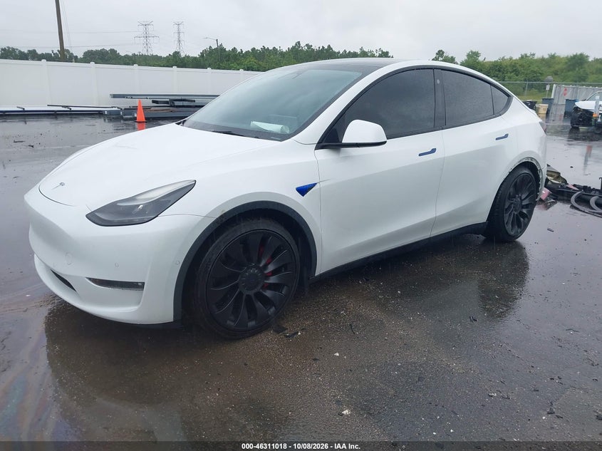 Vin: 7saygdef0nf415642, lot: 46811217, tesla model y performance 20222