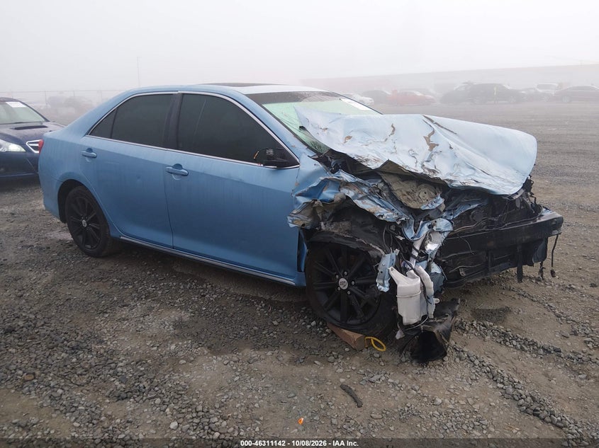 2012 TOYOTA CAMRY HYBRID XLE
