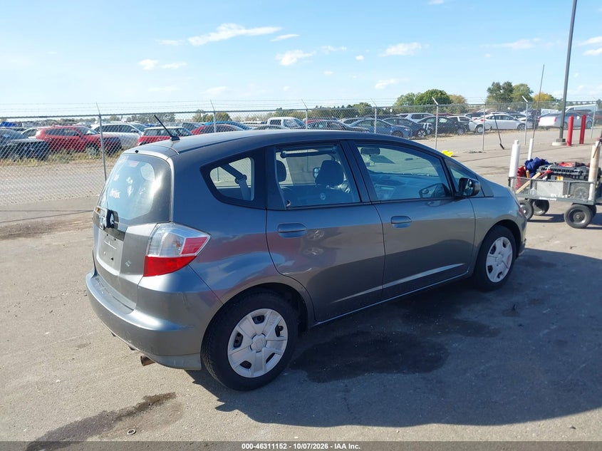 Vin: jhmge8h38cc030880, lot: 46811351, honda fit 20124