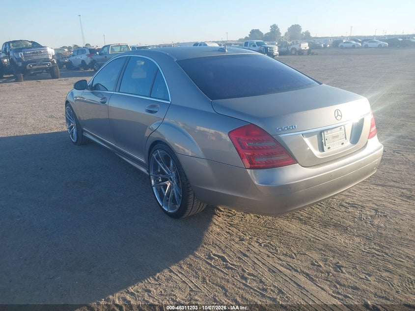 Фото 3 - MERCEDES-BENZ S 550