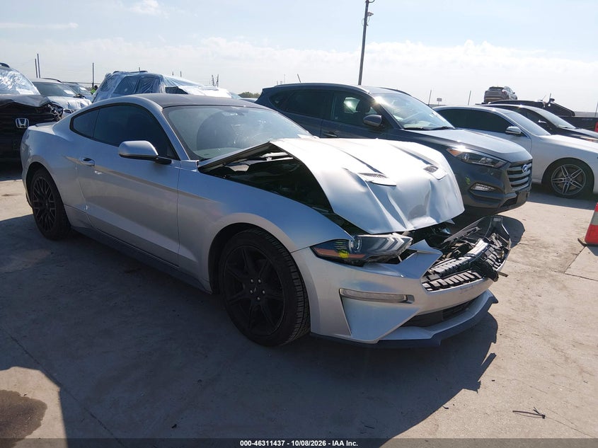 FORD MUSTANG - zdjęcie 1