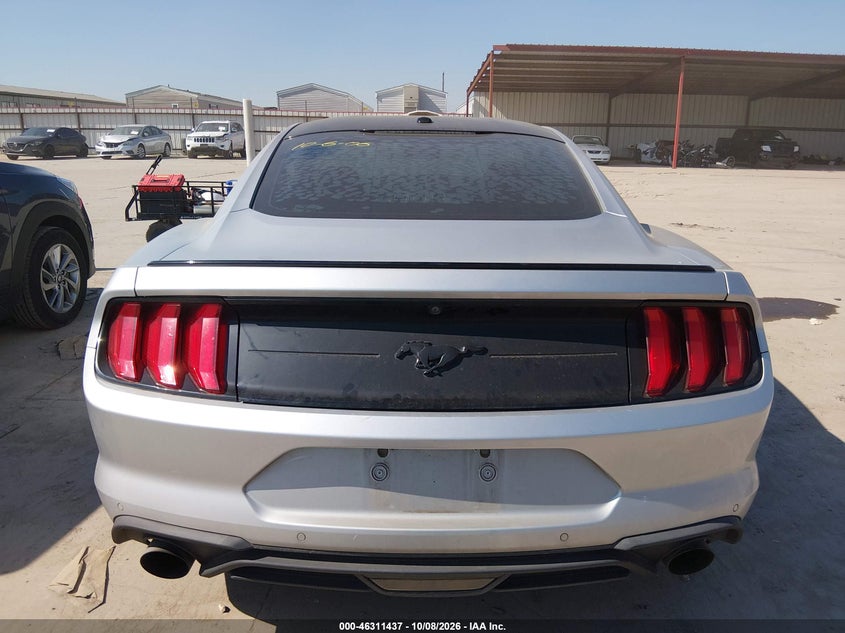 FORD MUSTANG - zdjęcie 16