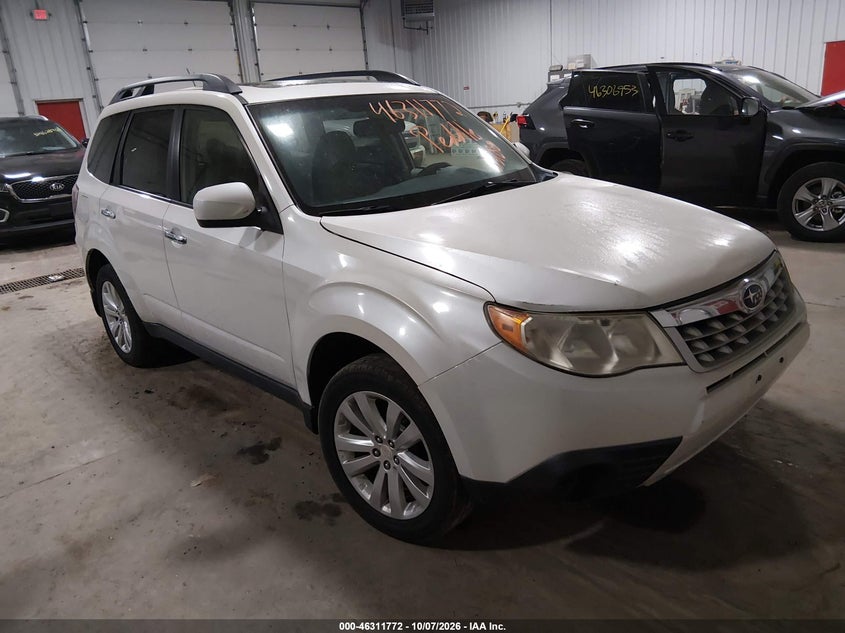 Vin: jf2shadc4ch423702, lot: 46811972, subaru forester 2.5x premium 20121
