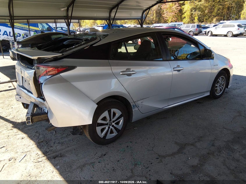 TOYOTA PRIUS - zdjęcie 4