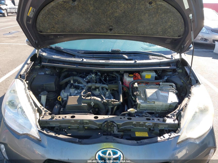 TOYOTA PRIUS C 2013 VIN JTDKDTB39D1055861