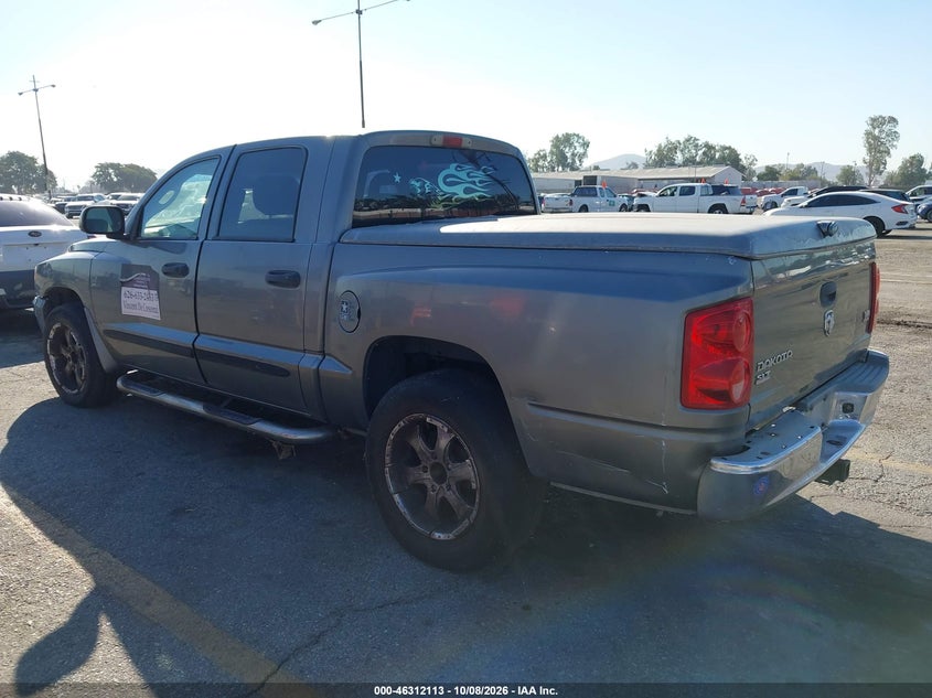 2005 DODGE DAKOTA SLT · Фото 3