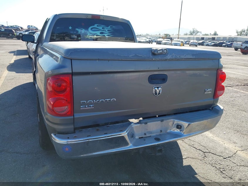 2005 DODGE DAKOTA SLT · Фото 6