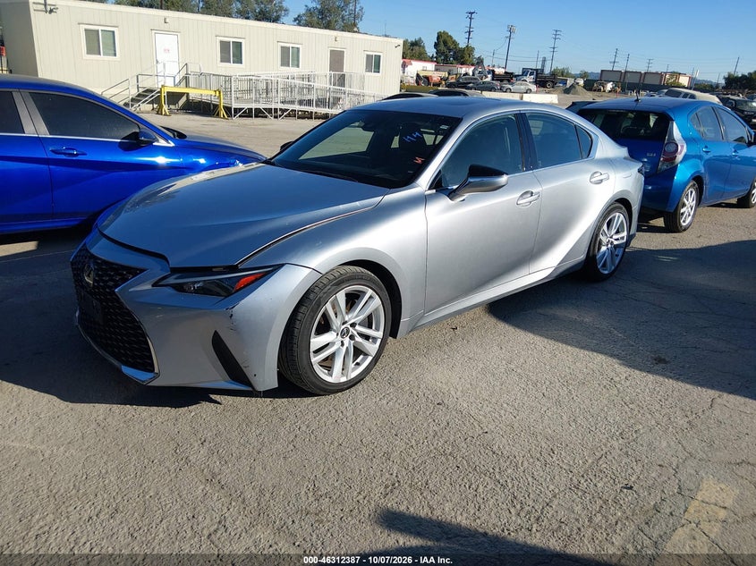 LEXUS IS 300 - zdjęcie 2