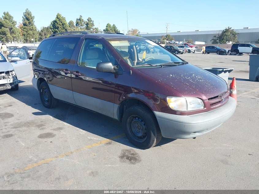 2000 TOYOTA SIENNA LE