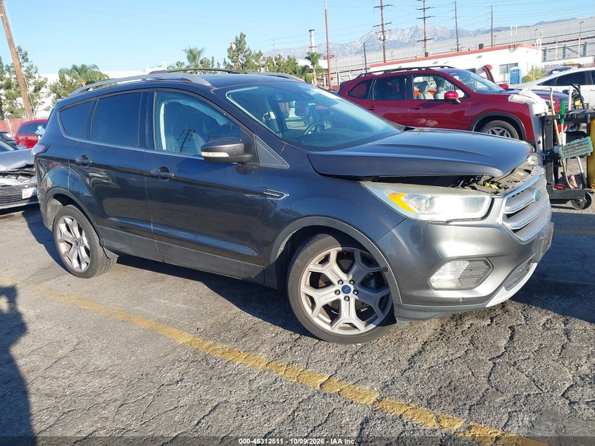 Vin: 1fmcu0j99hud59331, lot: 46812711, ford escape titanium 2017 img_1