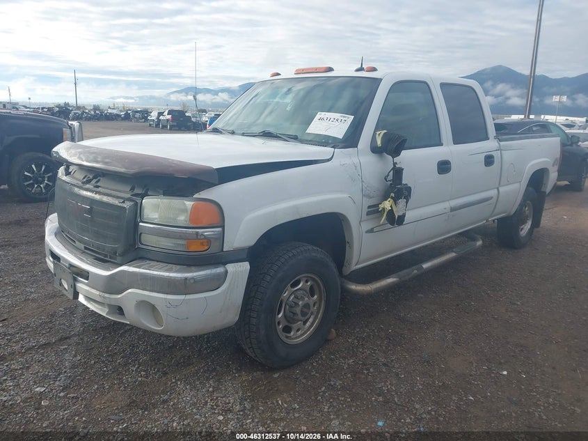 2003 GMC Sierra 2500Hd Sle/Slt, Front End, IAAI, VIN 1GTHK23183F252660 — photo 2
