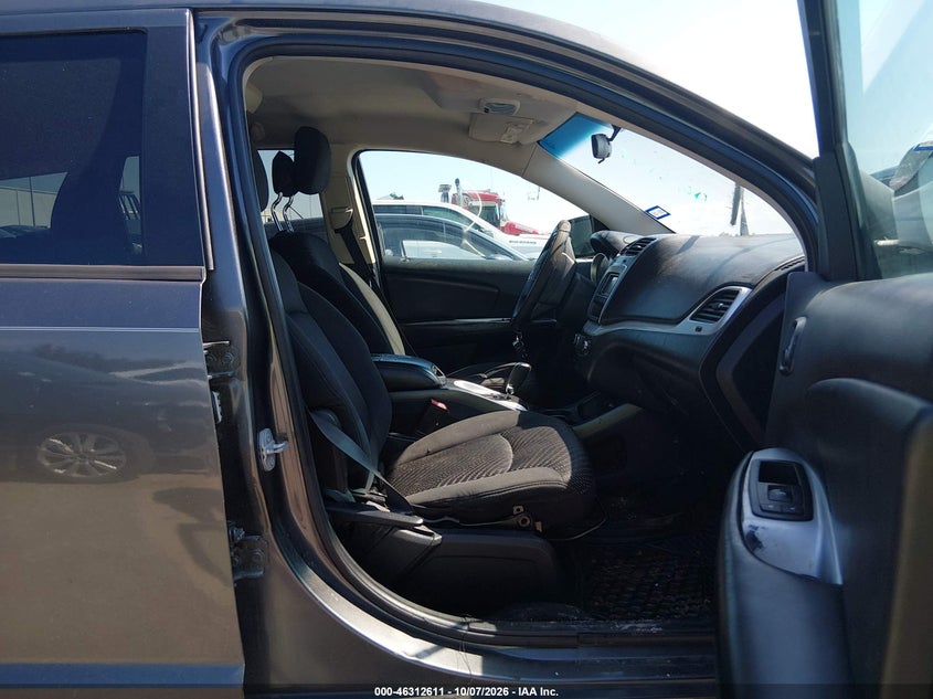 2015 DODGE JOURNEY SXT · Фото 5