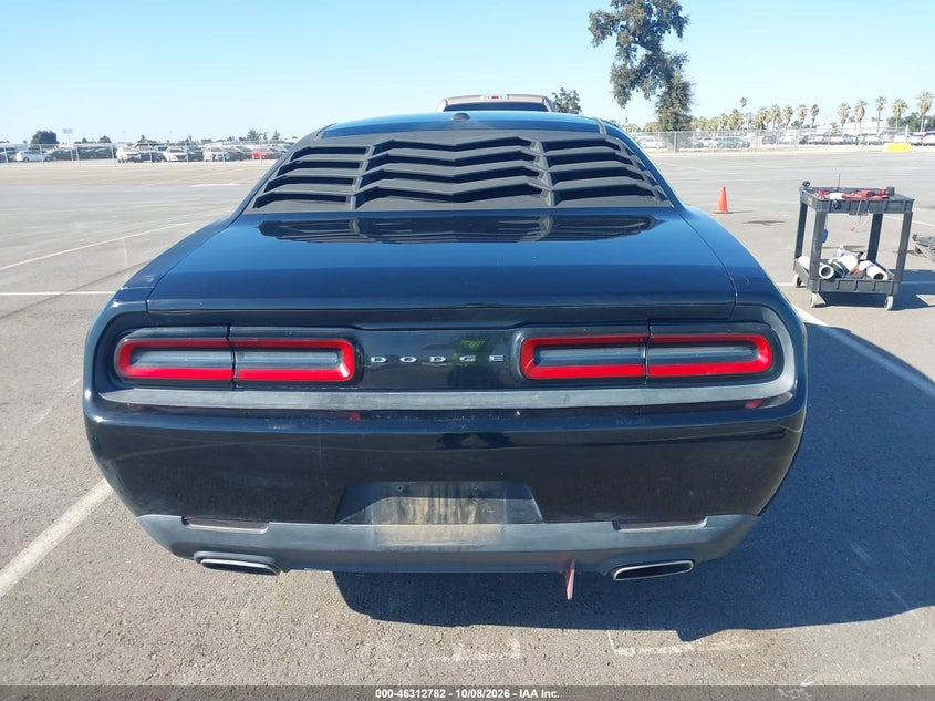 Фото 16 - DODGE CHALLENGER