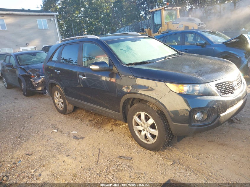 Vin: 5xykt3a63dg382495, lot: 46813003, kia sorento lx 2013 img_1