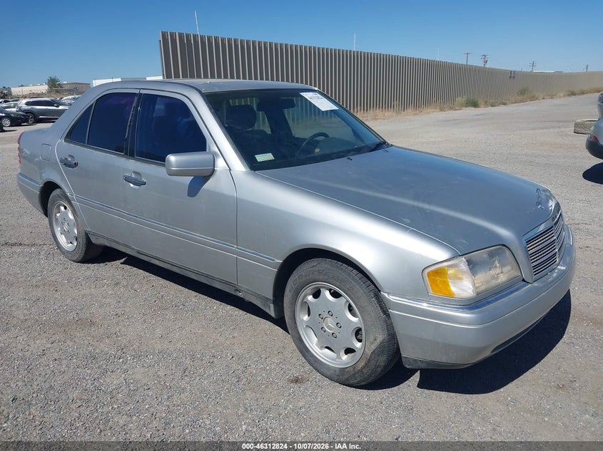 1995 MERCEDES-BENZ C 220