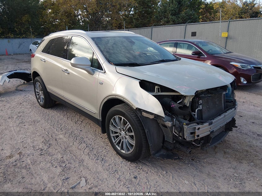 CADILLAC XT5 - zdjęcie 1
