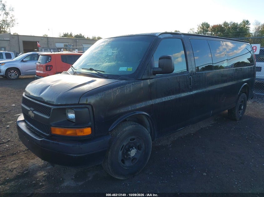 2007 CHEVROLET EXPRESS LS · Photo 2