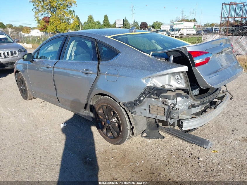 Vin: 3fa6p0hdxlr145876, lot: 46813488, ford fusion se 20203