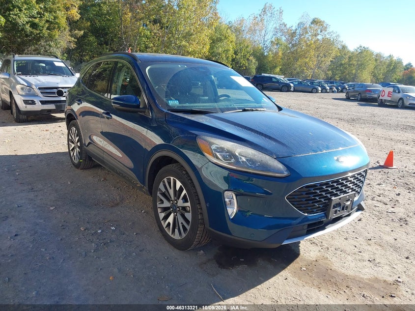 Vin: 1fmcu9j9xlua03936, lot: 46813544, ford escape titanium 2020 img_1