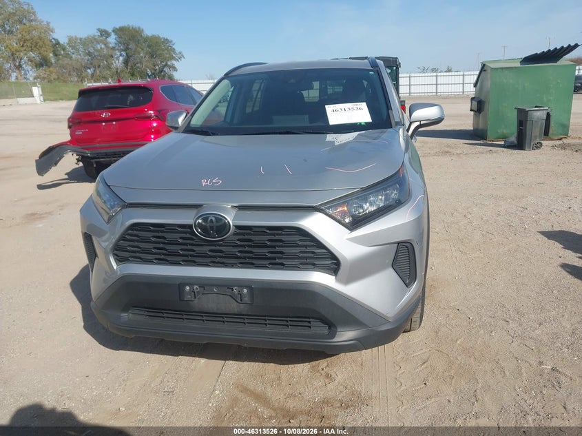TOYOTA RAV4 - zdjęcie 13
