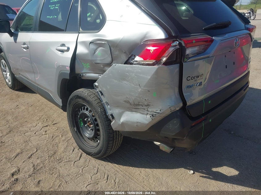 TOYOTA RAV4 - zdjęcie 18