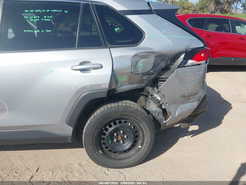 TOYOTA RAV4 - zdjęcie 6
