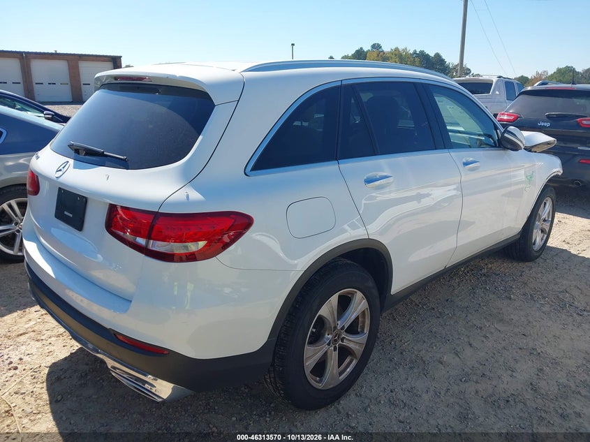 MERCEDES-BENZ GLC 300 - zdjęcie 4