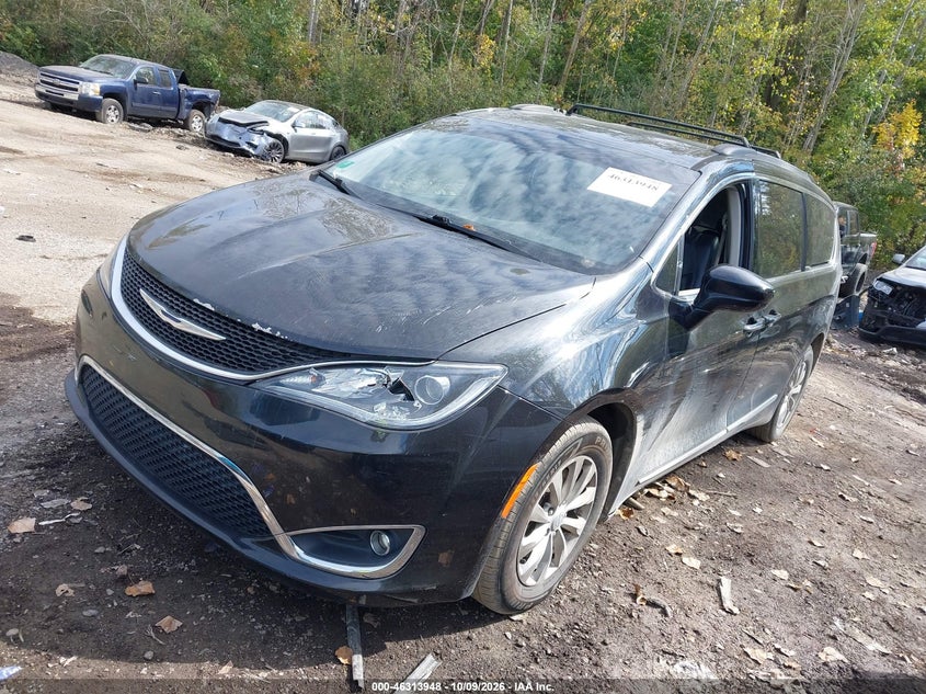 Vin: 2c4rc1bg2hr704247, lot: 46814171, chrysler pacifica touring-l 20172