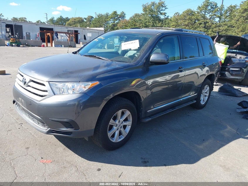 2012 Toyota Highlander Base V6, Удар сзади, IAAI, VIN 5TDBK3EH8CS094536 — фото 2