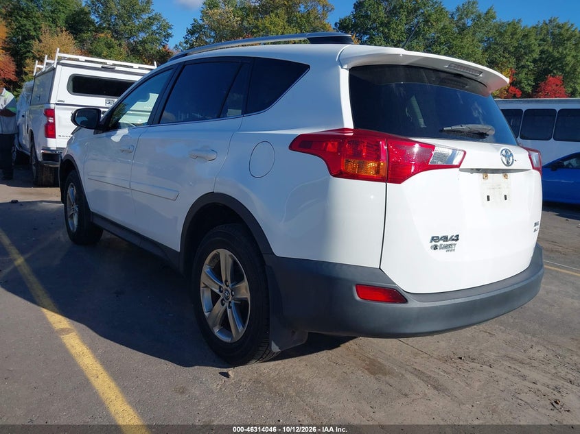 Vin: jtmrfrev3fj028988, lot: 46814269, toyota rav4 xle 20153