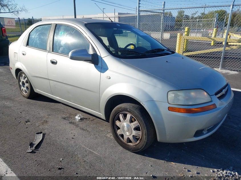 2005 CHEVROLET AVEO LT