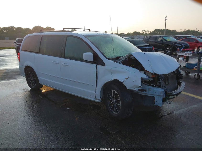 Vin: 2c4rdgeg8hr692827, lot: 46814415, dodge grand caravan gt 2017 img_1
