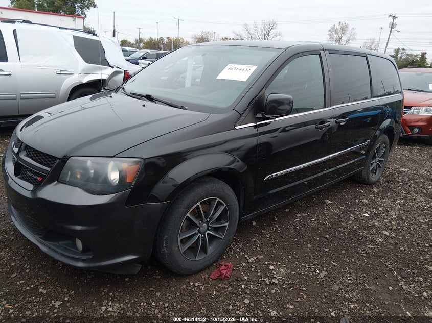 Vin: 2c4rc1hg2fr553818, lot: 46814655, chrysler town & country s 20152