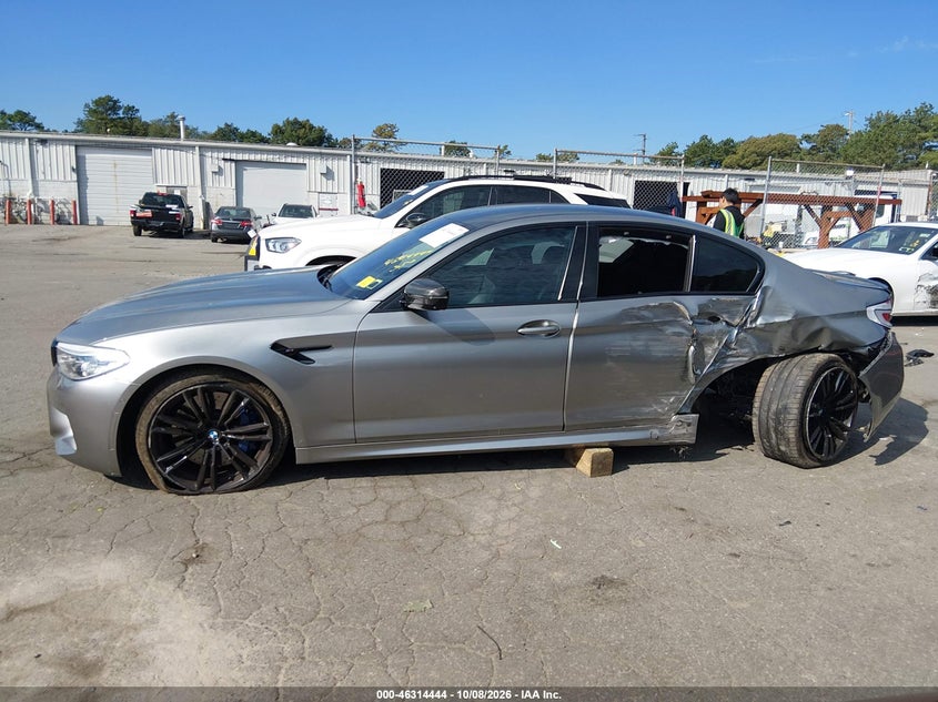 2020 BMW M5 · Фото 14