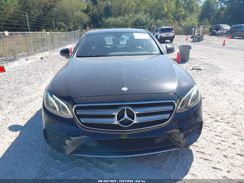 MERCEDES-BENZ E 300 - zdjęcie 12