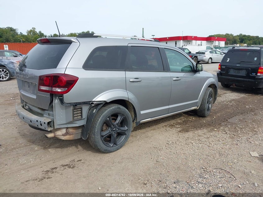 Vin: 3c4pdcgb0lt272695, lot: 46814985, dodge journey crossroad 20204