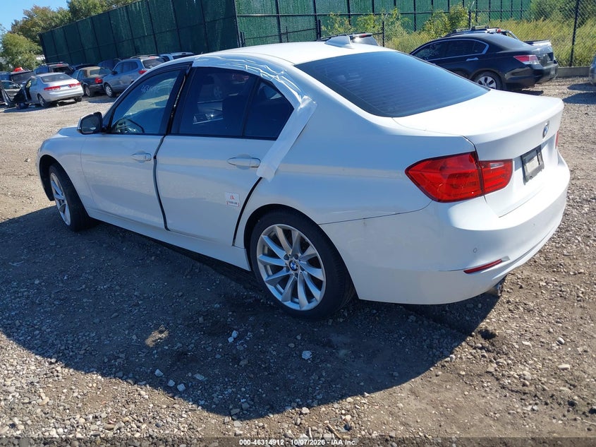 2015 BMW 320I XDRIVE · Photo 3