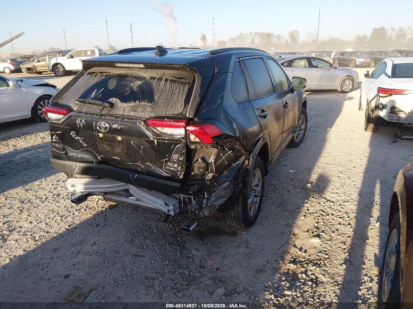 TOYOTA RAV4 HYBRID - zdjęcie 4