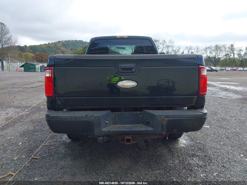 2012 FORD F-250 XL · Фото 16